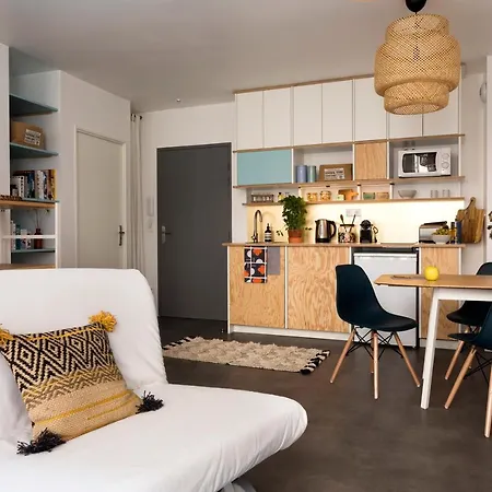 Jolis A 2 Pas Du Vieux Port Dans Immeuble Avec Gardien 公寓