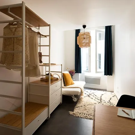 Jolis A 2 Pas Du Vieux Port Dans Immeuble Avec Gardien Apartment *